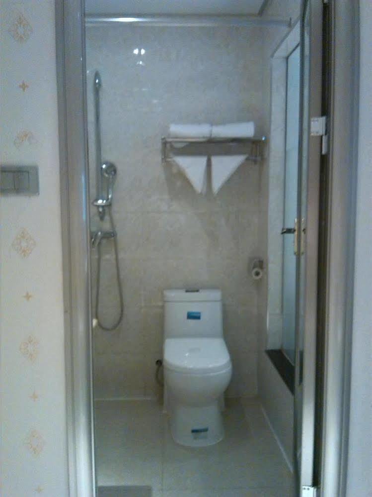 Longwang Business Hotel Liucsou Kültér fotó