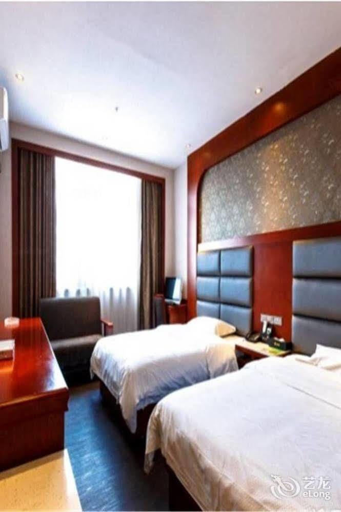 Longwang Business Hotel Liucsou Kültér fotó