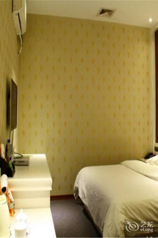 Longwang Business Hotel Liucsou Kültér fotó